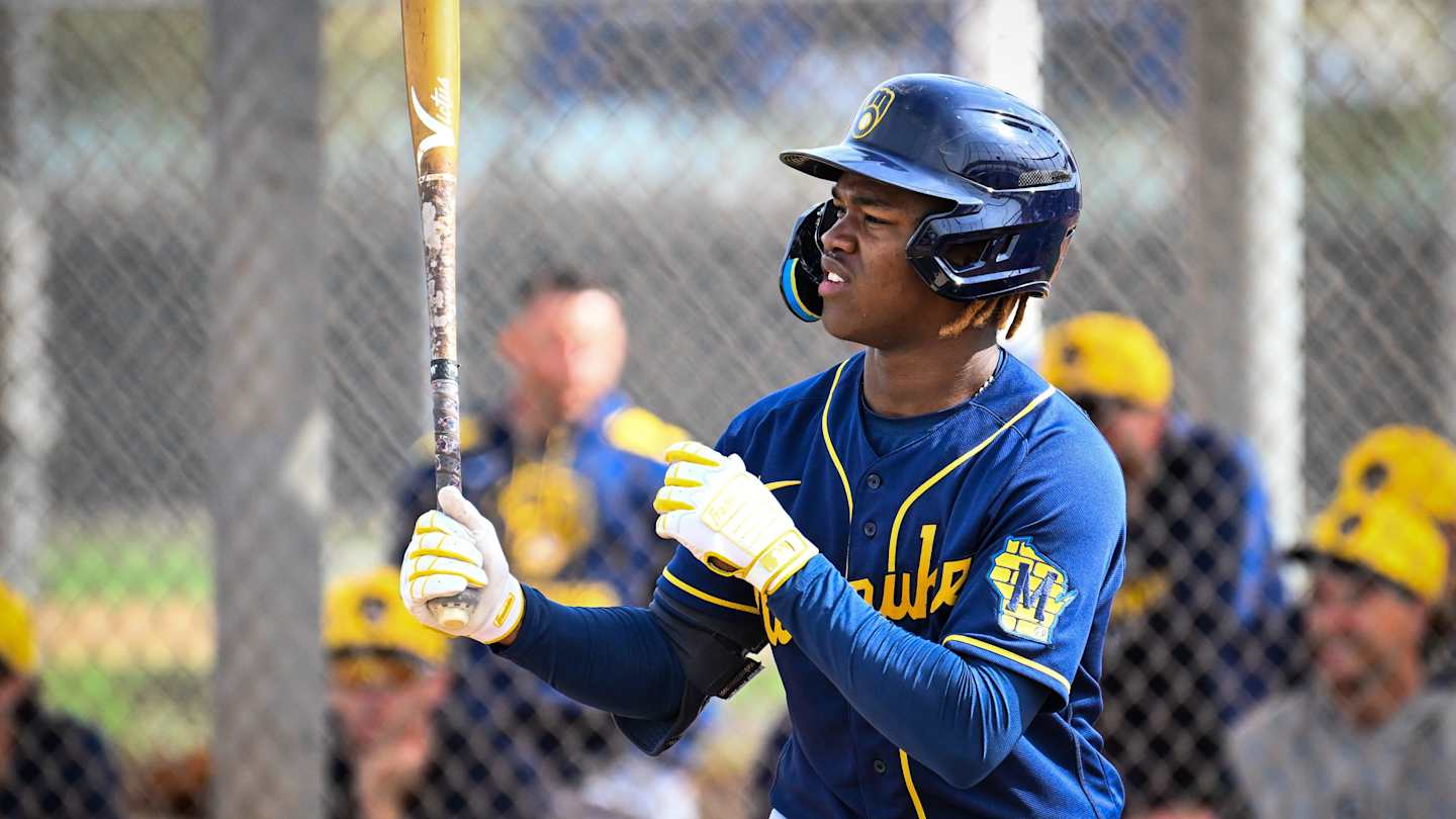 Brewers Own MLB's No. 1 Farm System, Expert Claims