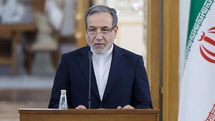U.S. Must Drop Threats for Talks to Proceed: Iranian FM Araghchi