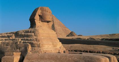 Memphis and its Necropolis – the Pyramid Fields from Giza to Dahshur
