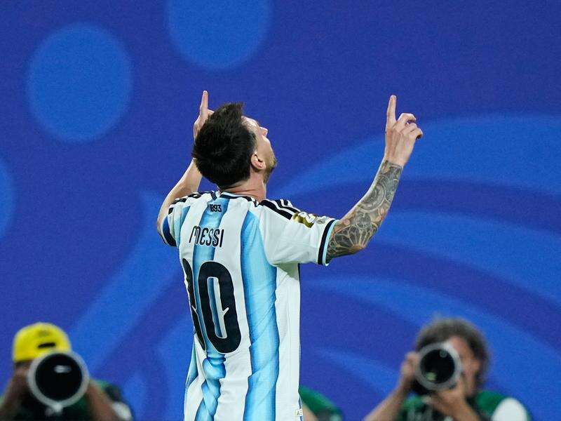 Messi's father dies in Argentina after long illness