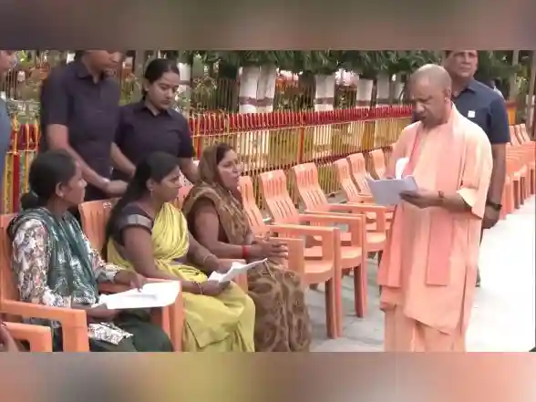 India News | Uttar Pradesh CM Yogi Adityanath Addresses Grievances of Citizens at 'Janata Darshan' in Gorakhpur