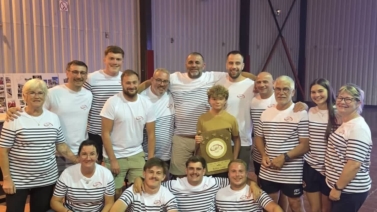 "Ici, c’est génial" : randonnée, spéléo et Bouclier de Brennus, la recette magique d'un stage de rugby pas comme les autres pour faire grandir 45 jeunes en Ariège