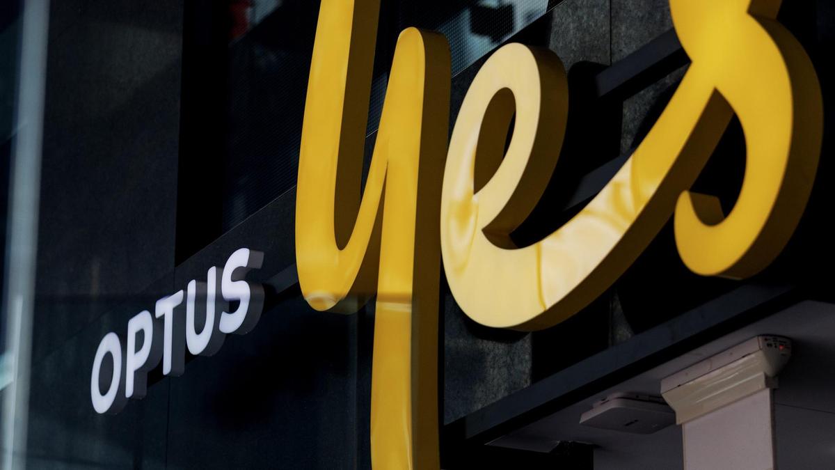 Regulator launches legal action against Optus over deadly September 2025 triple-0 outage
