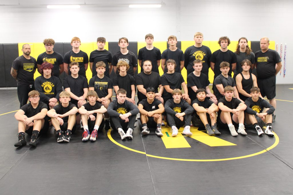 Knoxville Boys Wrestling Head To Carlisle For Final Duel Of The Season