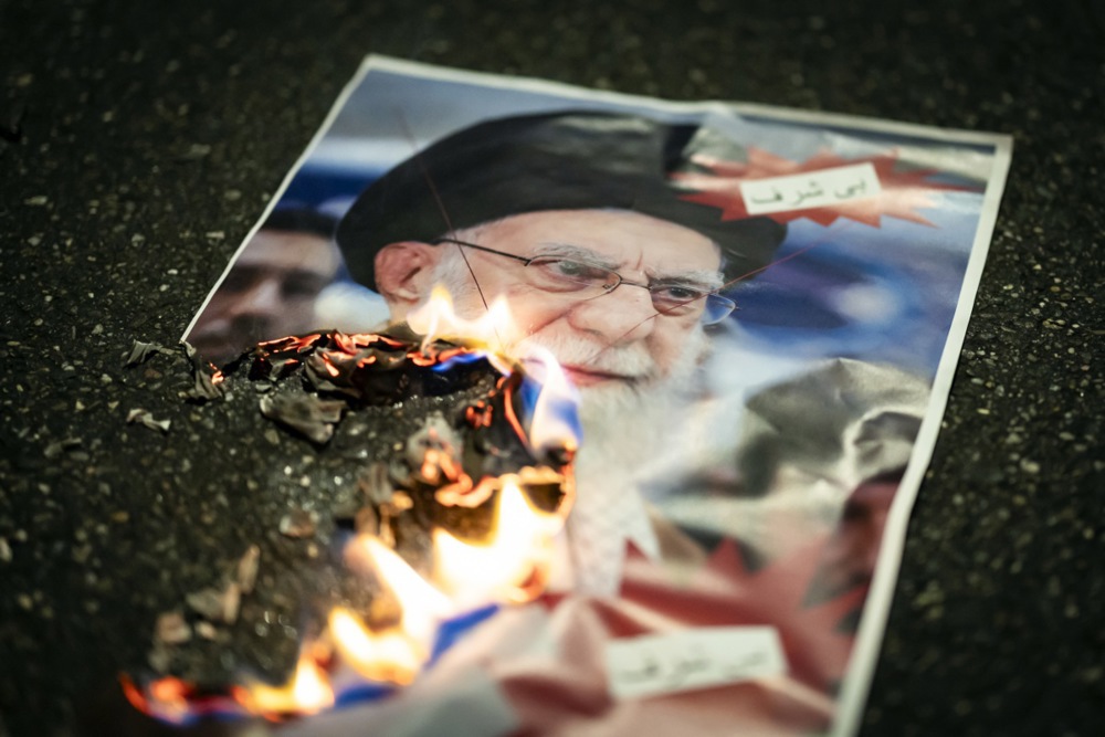 Iranski reformisti pozvali Khameneija da se povuče s vlasti