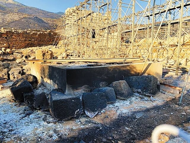 Wildfire Causes Limited Damage to Ancient Aigosthena Fortress