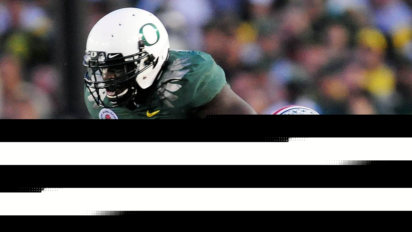 Oregon battling Big Ten foe for prized Ducks legacy recruit LeGarrette Blount Jr