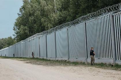 EU to check trade impact of border closure in Poland