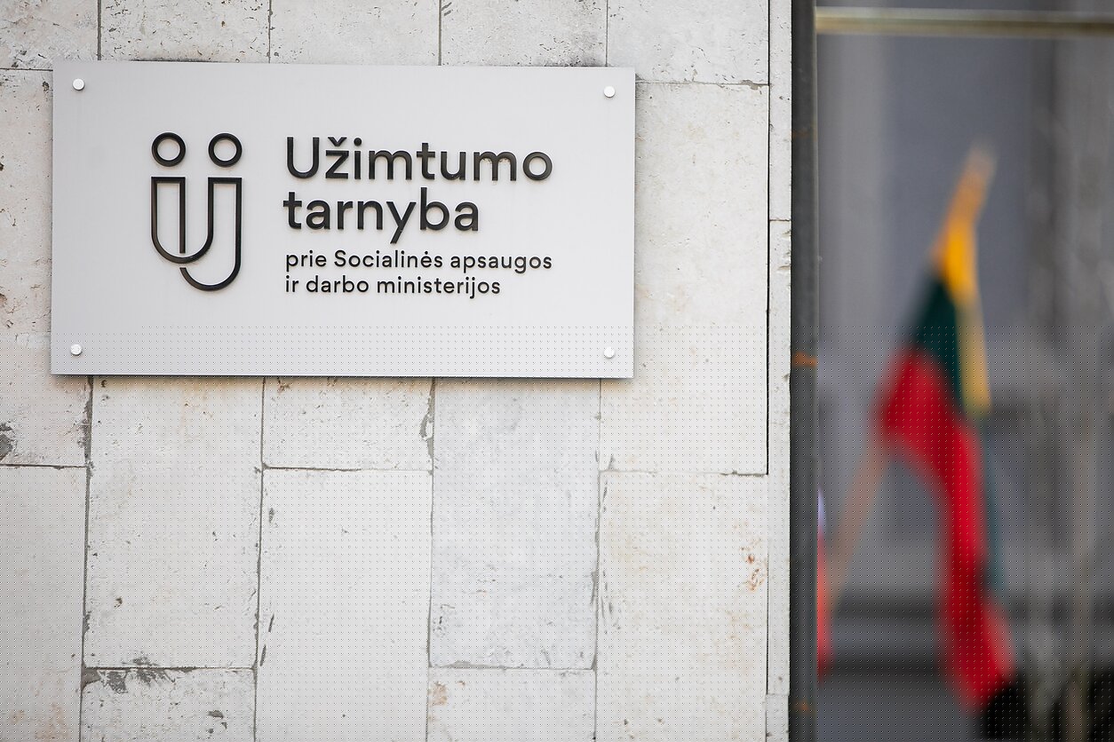 Bankrutuojanti Širvintų rajono akmens apdirbimo įmonė atleidžia visus darbuotojus