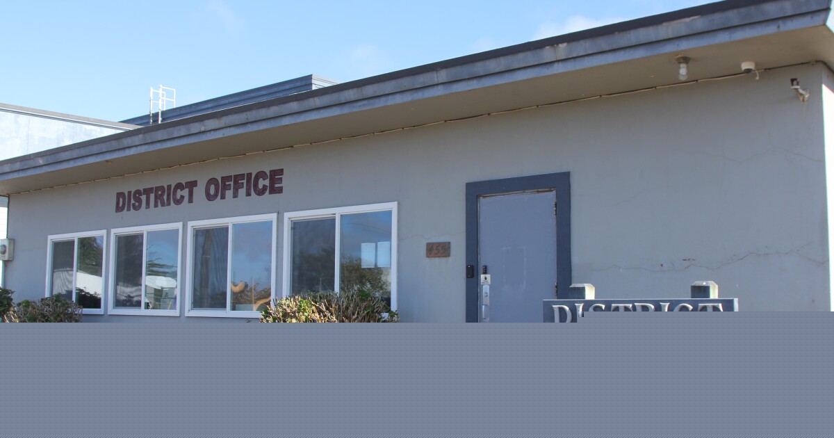 Bandon School District hires interim superintendent