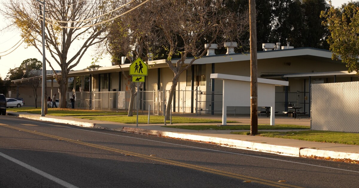Santa Maria school district responds to concerns over teacher's bathroom etiquette email