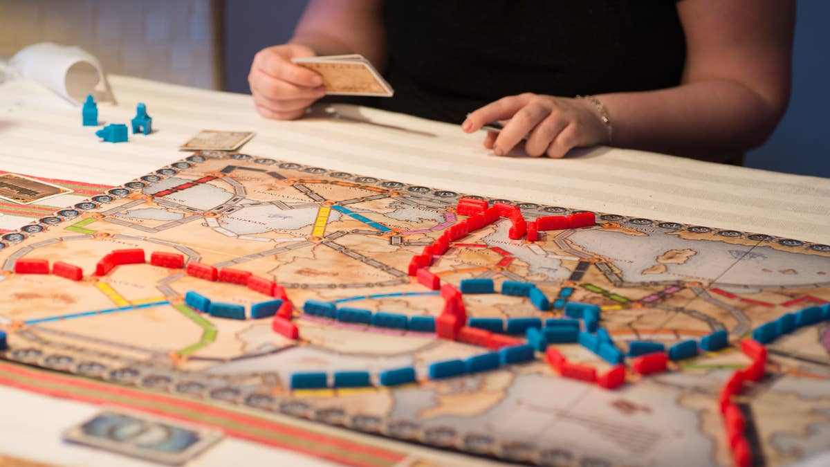 Asmodee slår förväntningarna