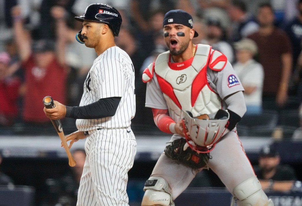 Yankees leave them loaded in 9th, drop Game 1 to Red Sox