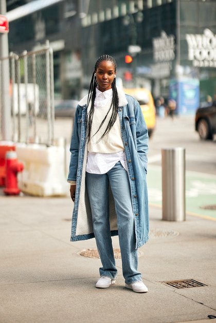 Comfort Takes Center Stage: How Relaxed Silhouettes Are Reshaping the Fashion Runway