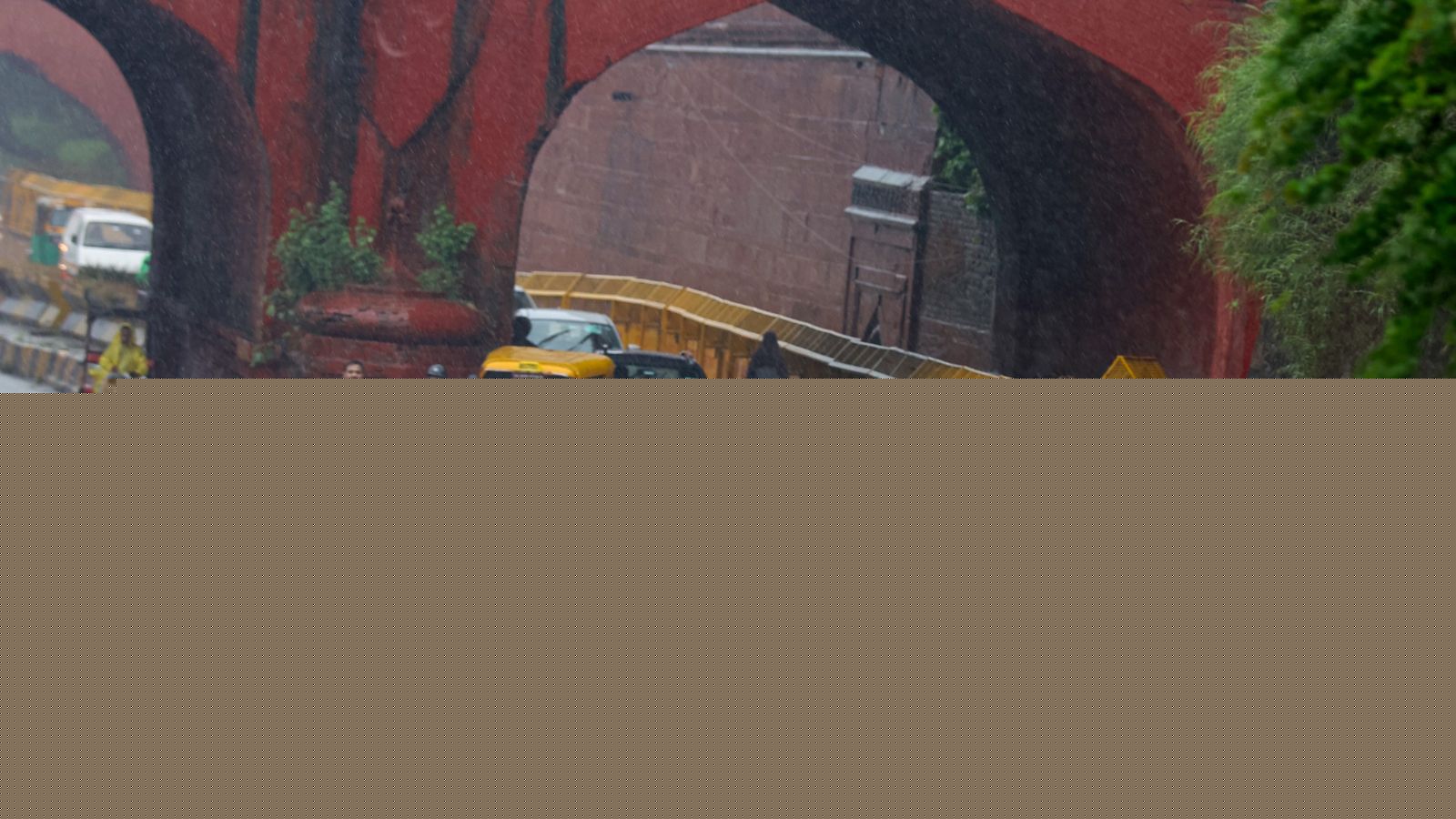 Delhi logs wettest first week for August in 15 years; rain pounds Gurgaon and Noida