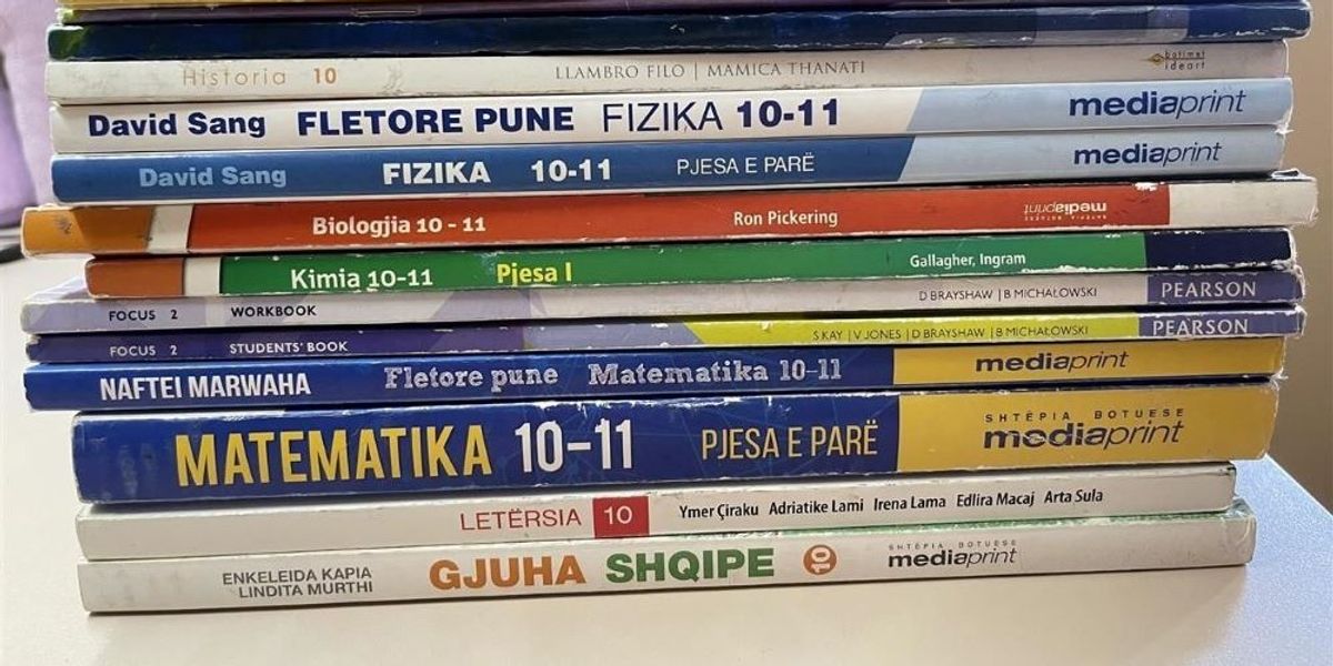 Pas një dekade, Shqipëria bën reformë në tekste shkollore
