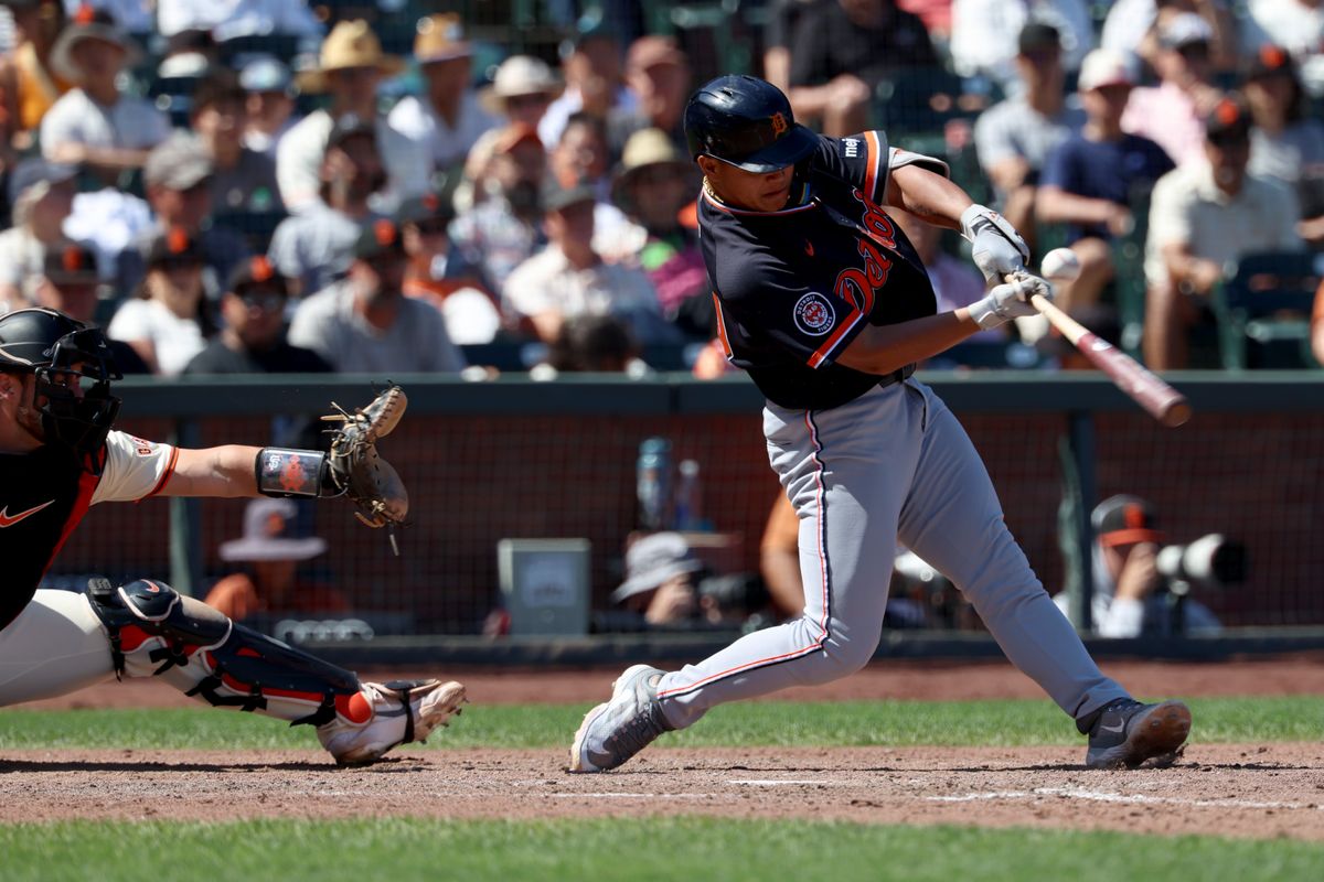 Lee’s pinch-hit single in 10th sends Tigers past Giants 3-1 after Melton and Webb duel on mound