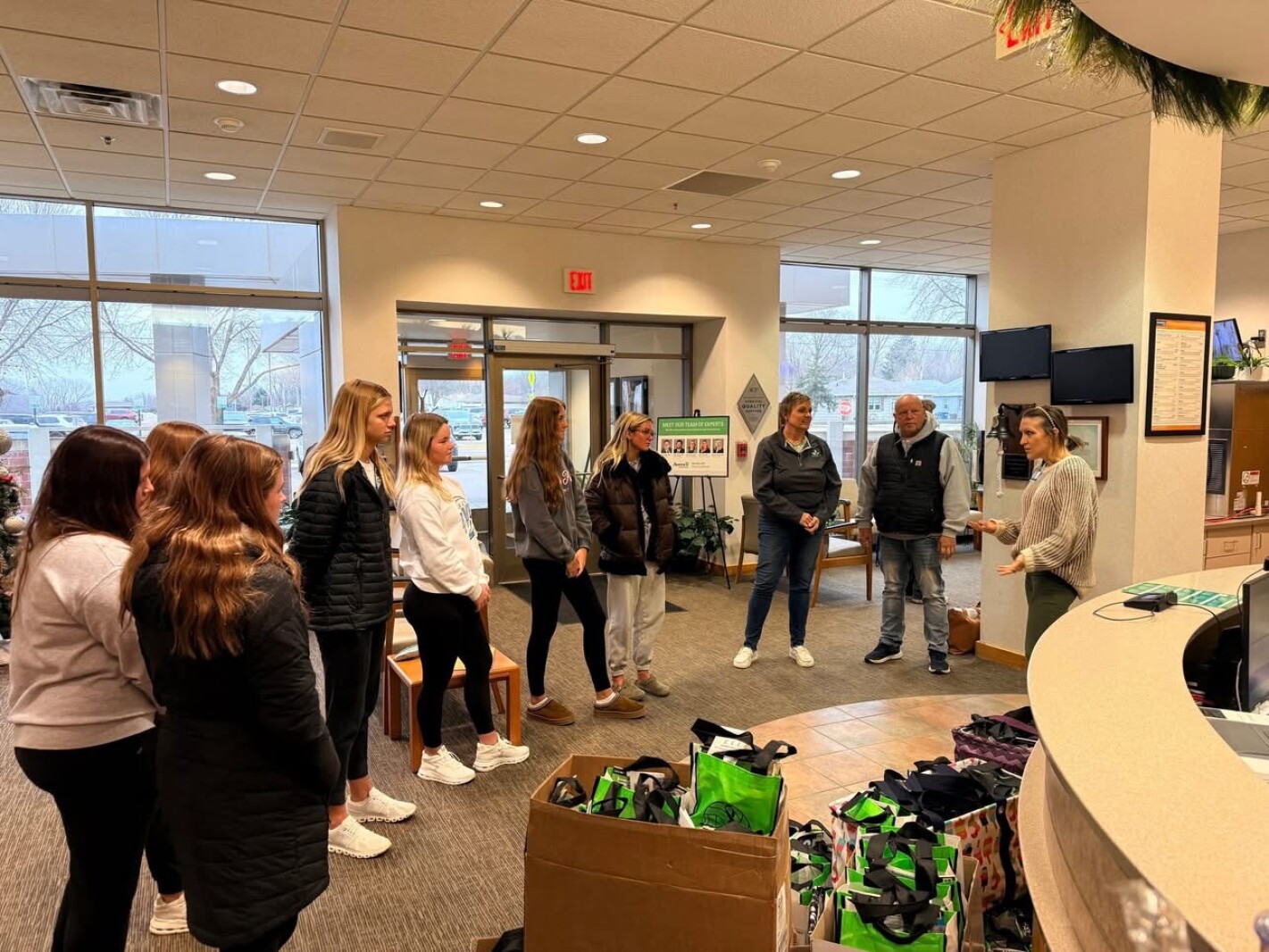 Hanson volleyball joins family mission to support cancer patients