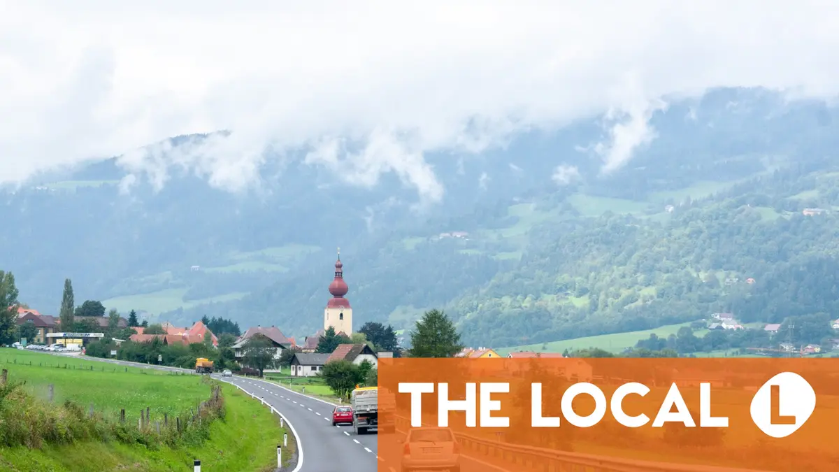 Can I take the Austrian driving licence test in English?