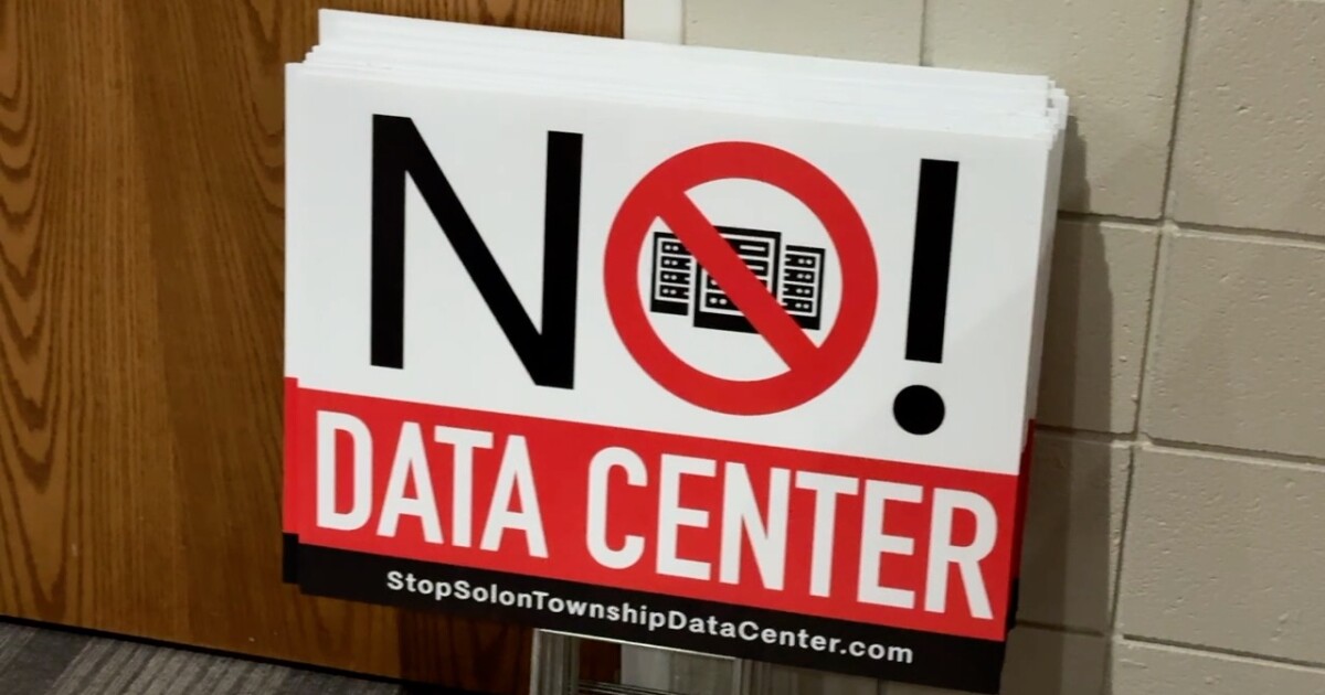 Solon Township Planning Commission approves 90-day moratorium on data centers