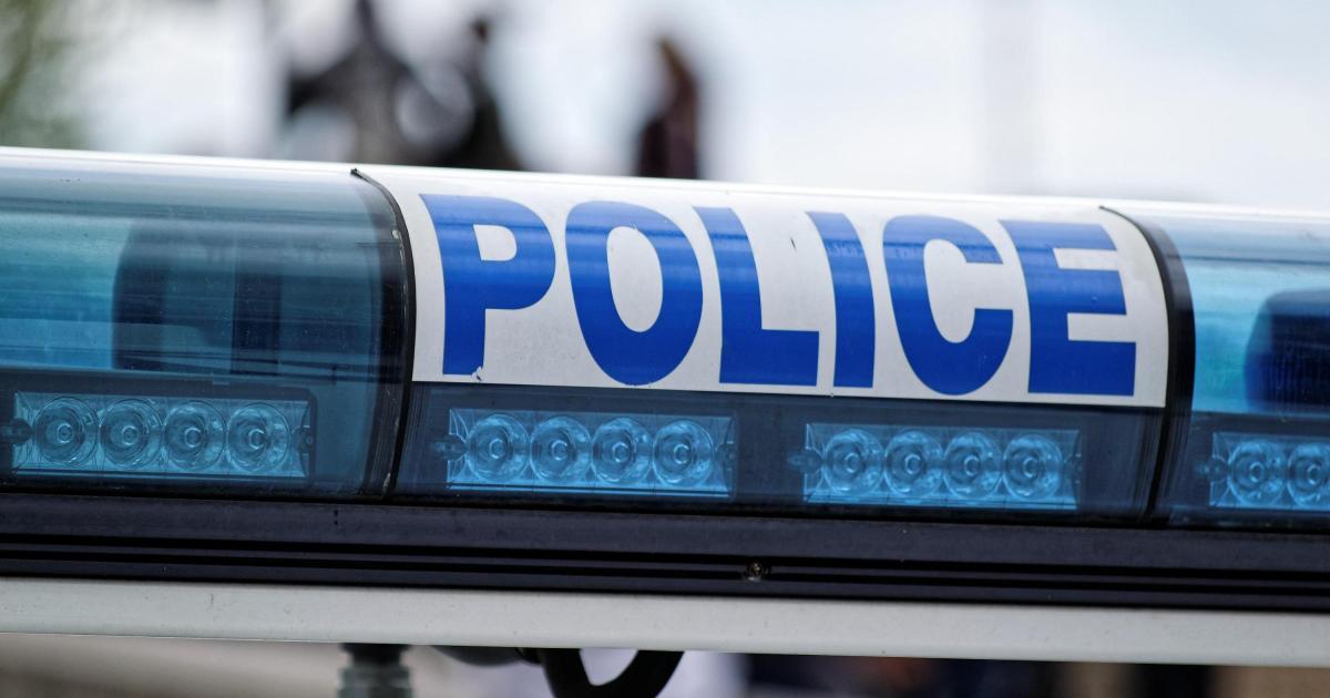 Man, 21,  charged over alleged exposure incident in Bradford neighbourhood