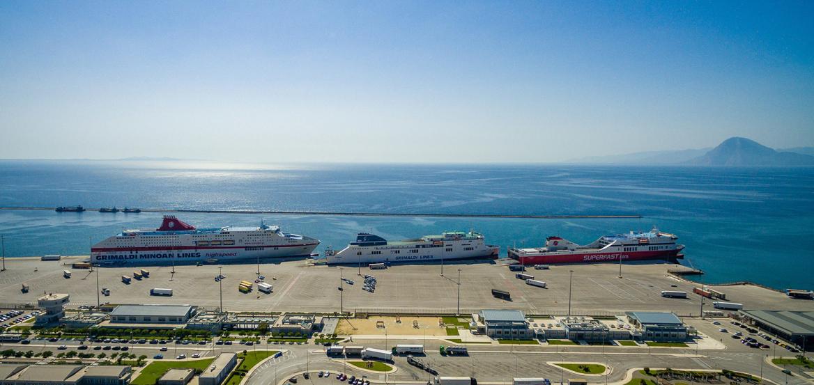 O ΟΛΠ προετοιμάζει το έδαφος για εξαγορές και επέκταση πέρα από τον λιμάνι του Πειραιά