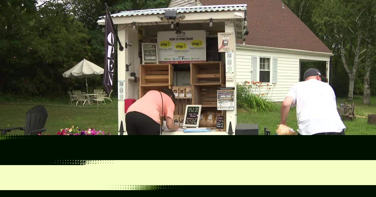 Greendale zoning debate, park bread stand at center of discussion