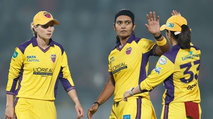 How can UP Warriorz still qualify for WPL 2026 playoffs after defeat to RCB?