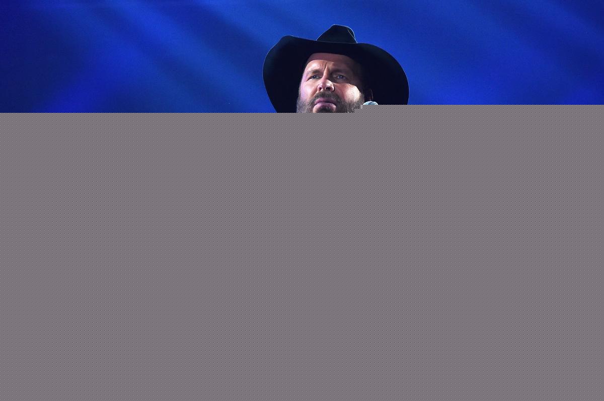 Garth Brooks Plots New Dates for His 2026 Arena Tour