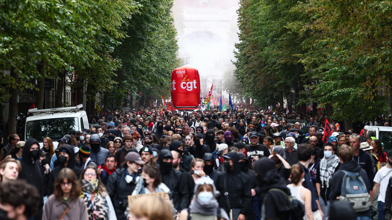 Grèves et manifestations jeudi: une mobilisation attendue en recul