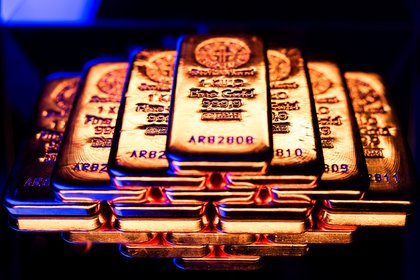 Novo recorde: ouro ultrapassa US$ 5,5 mil em meio a ameaças de Trump contra o Irã
