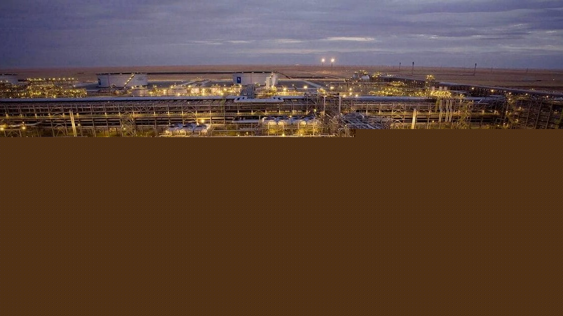 Saudi Aramco Shuts 400,000-Bpd Refinery After Houthi Strike
