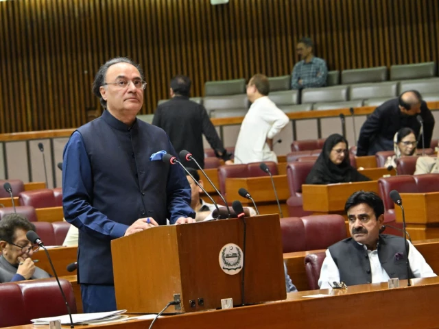 US State Dept urges increasing civilian oversight to improve Pakistan's fiscal transparency