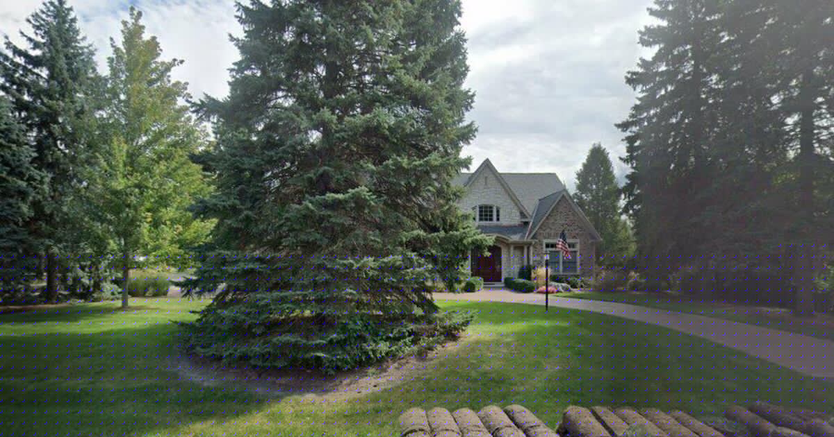 Glen Ellyn: Four-bedroom home sells for $1.5 million