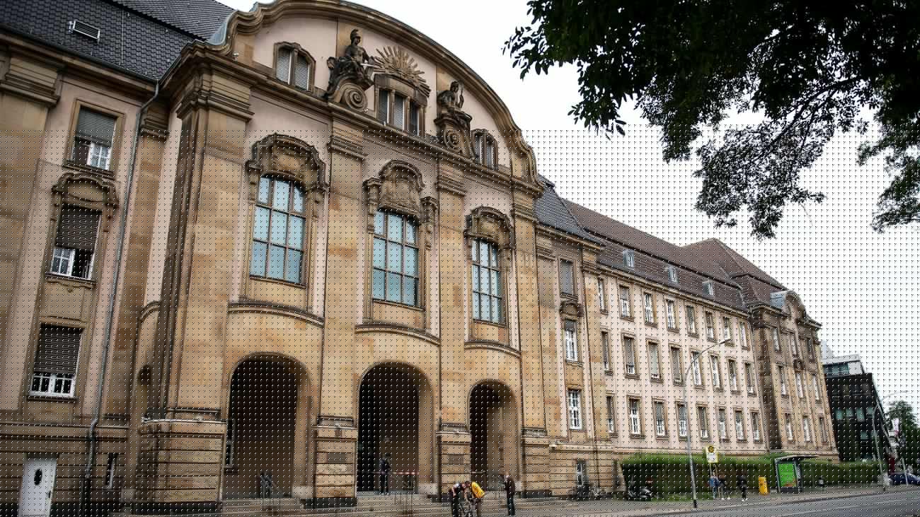 Gericht: Prozess um betrügerischen Hauskauf