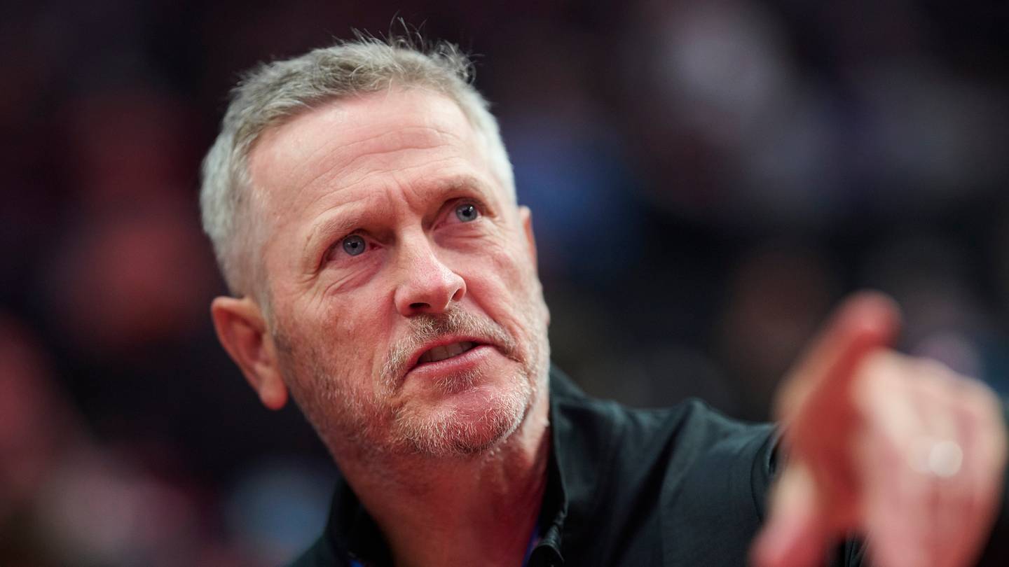 Blazers fans better hope Bill Simmons' Tom Dundon theory doesn't come true