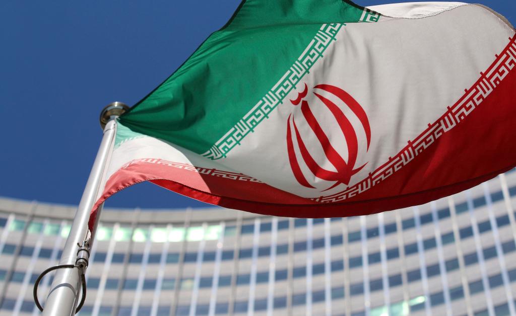 120 Iranians detained in US for entering country illegally to be returned to Iran, state TV says