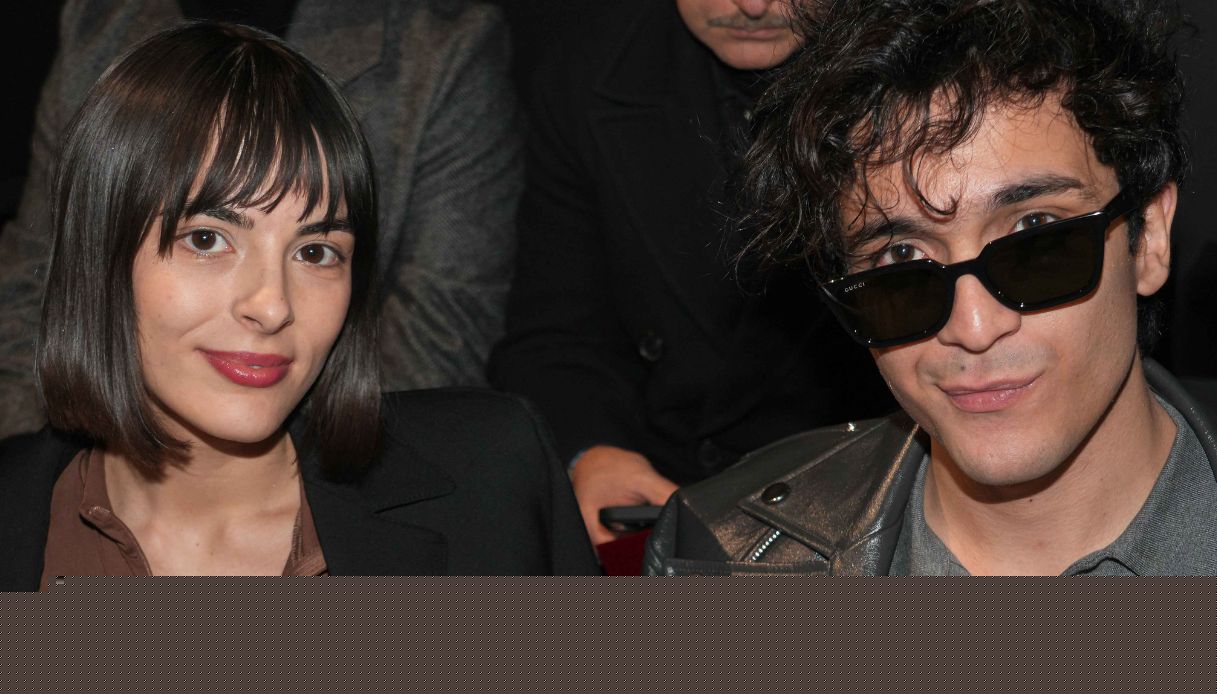 Tananai, l’ex fidanzata Sara Marino getta il suo disco nella spazzatura: il gesto che fa discutere