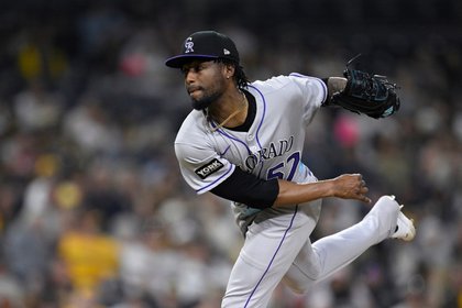 Yankees Trade Top 30 Prospect for Pitcher With 7.06 ERA Last Season
