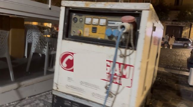 #Cronaca #Castellammare - Generatore e rumori, la replica del commerciante: «Paghiamo le multe, ma dietro l’attività ci sono famiglie»