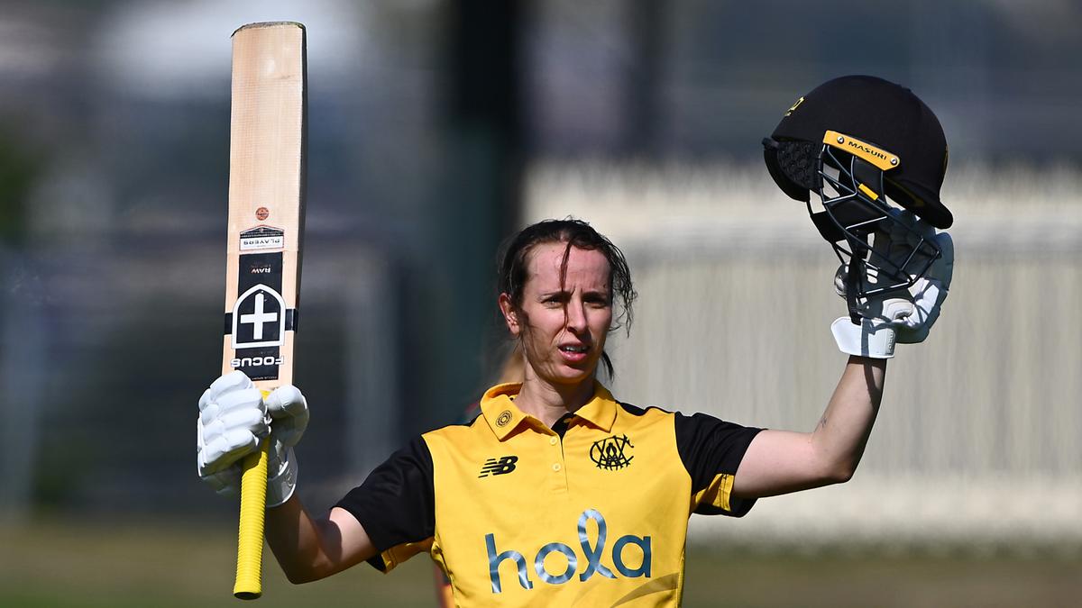 WNCL: WA claim fourth consecutive victory since mid-season break with six-wicket win over Tasmania
