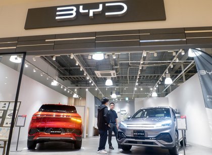 Elindult a próbagyártás a BYD szegedi üzemében