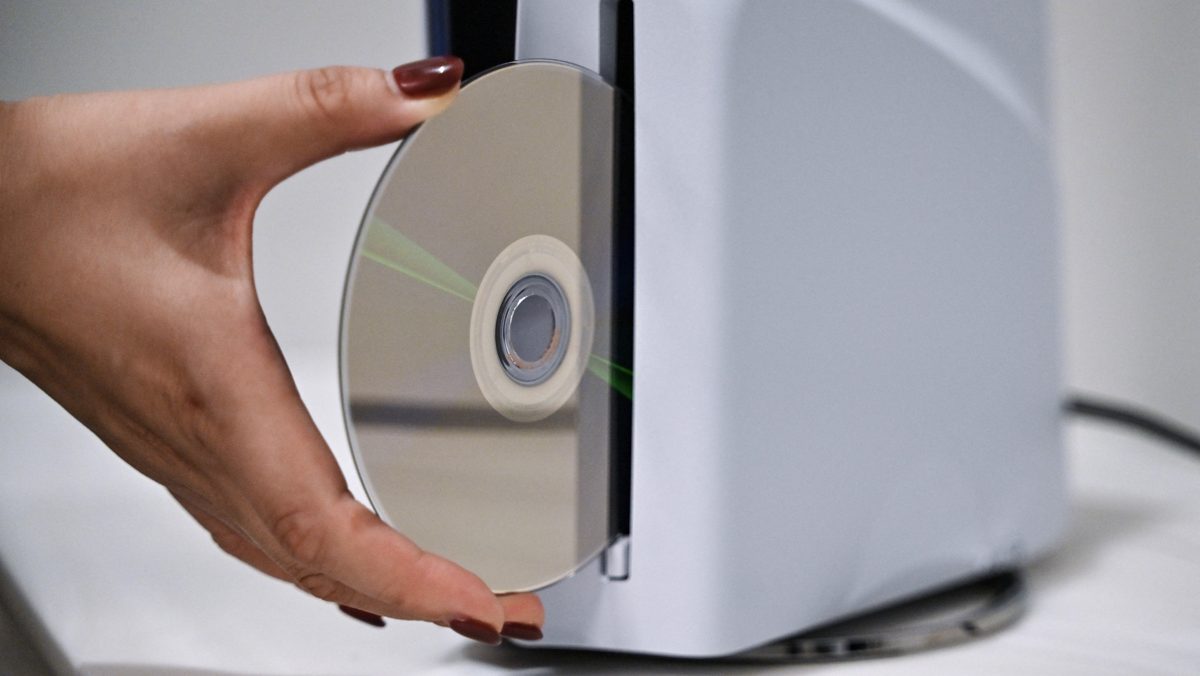 Los discos en PlayStation van a morir, y Sony parece que dedica dedica nuevos esfuerzos para que a nadie le pille por sorpresa
