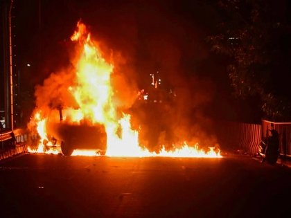 India News | Fire Erupts at Hyderabad Jewellery Shop, No Casualties Reported