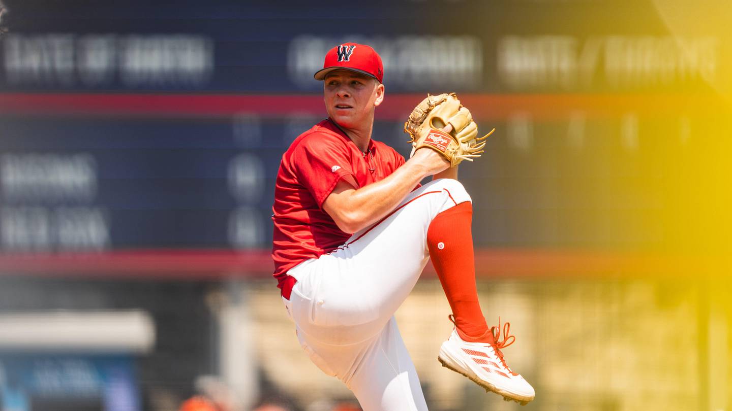 Trade acquisition, top prospect in play for Red Sox rotation spot as chaos ensues
