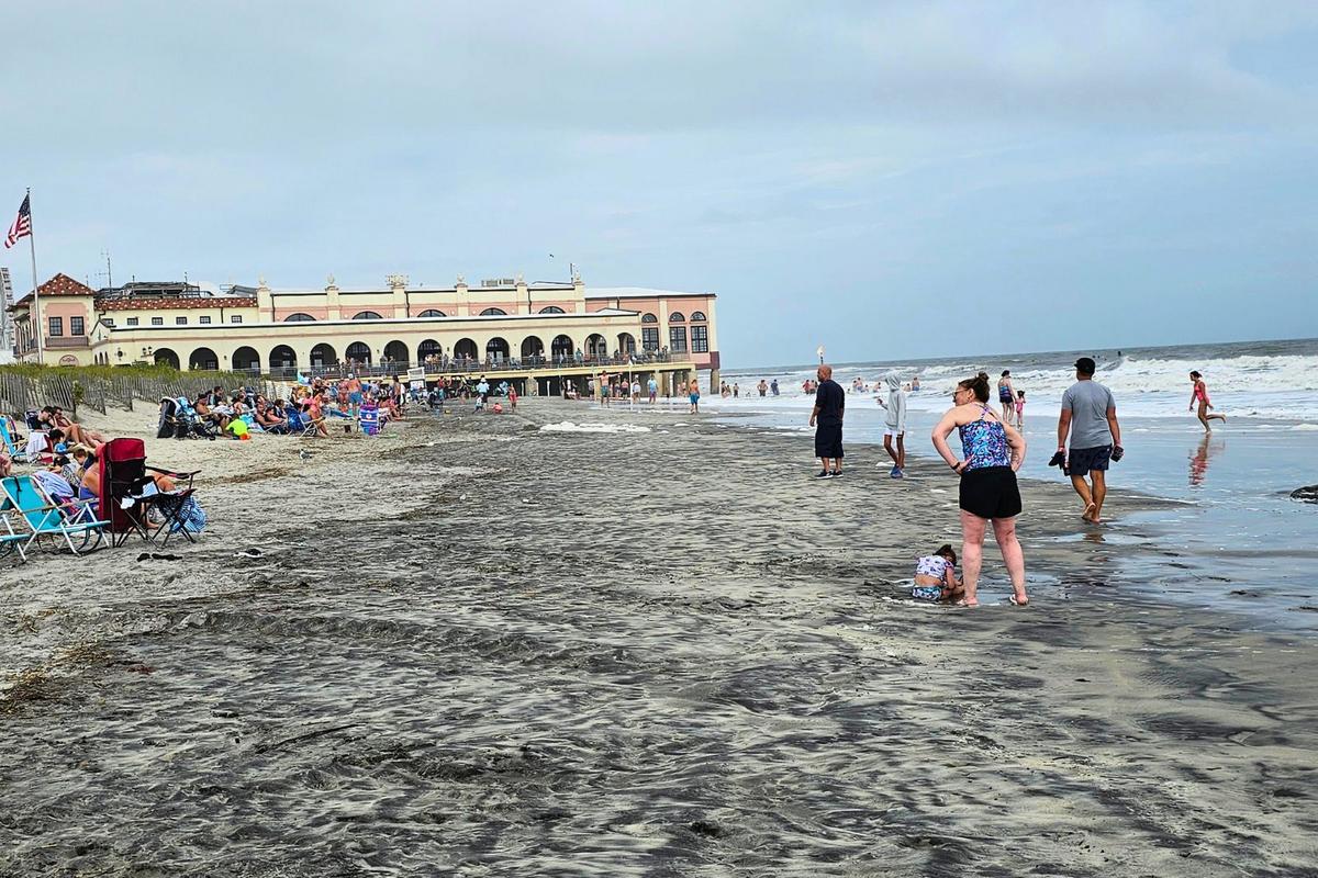NJ beach weather and waves: Jersey Shore Report for Friday