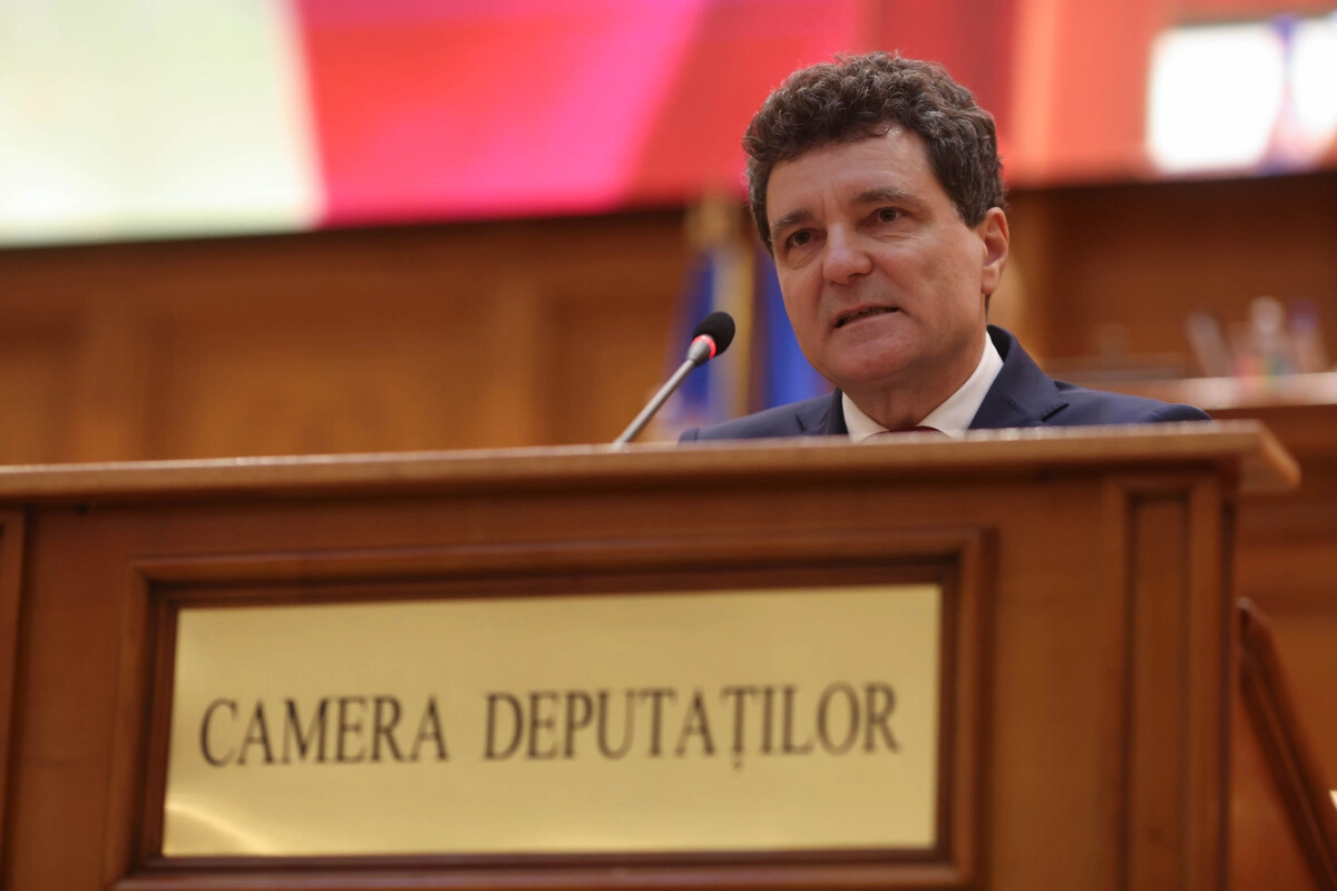 Nicușor Dan întoarce o lege în Parlament - Președintele critică legea care scutește de impozit veniturile din criptomonede