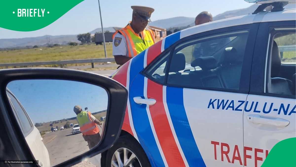 Watch: Traffic officer calls out alleged bribe attempt in TikTok video