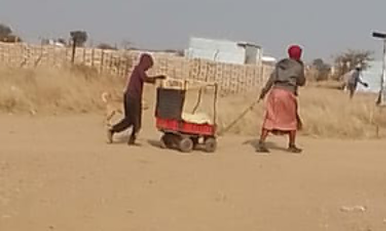 Mother pushes dead daughter in trolley