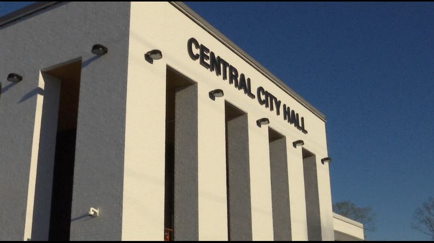 4 candidates run for mayor, 3 run for police chief in Central